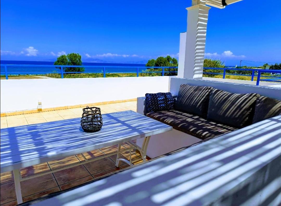 Nautilus Beach House Paradeísion Esterno foto